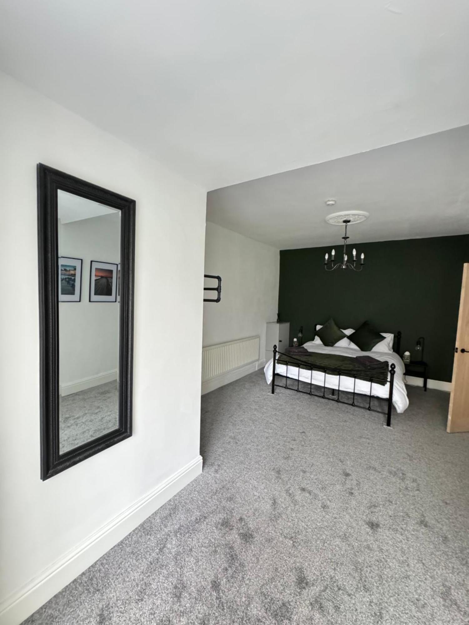Holiday home Upsall Warren *