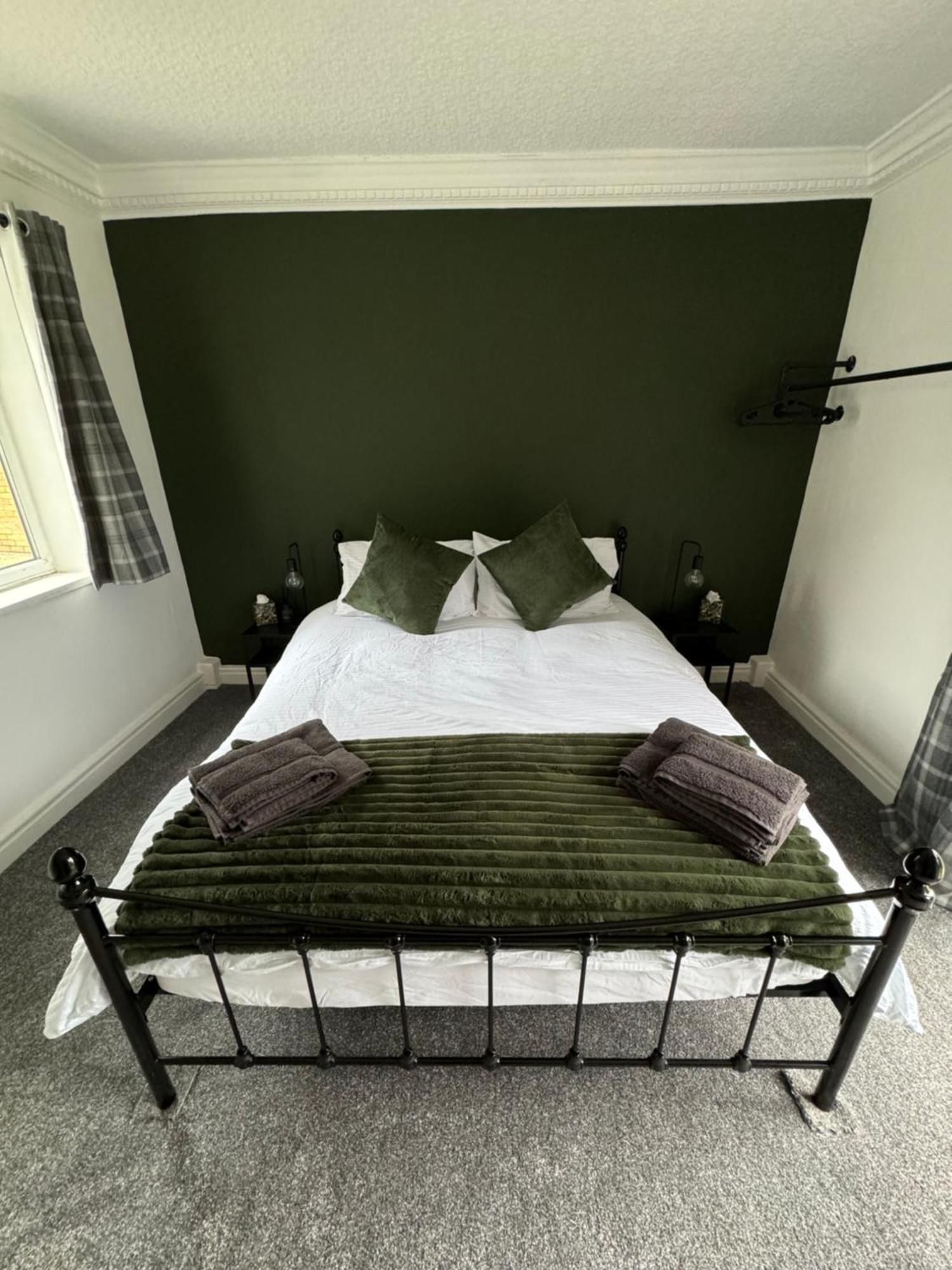 Holiday home Upsall Warren *